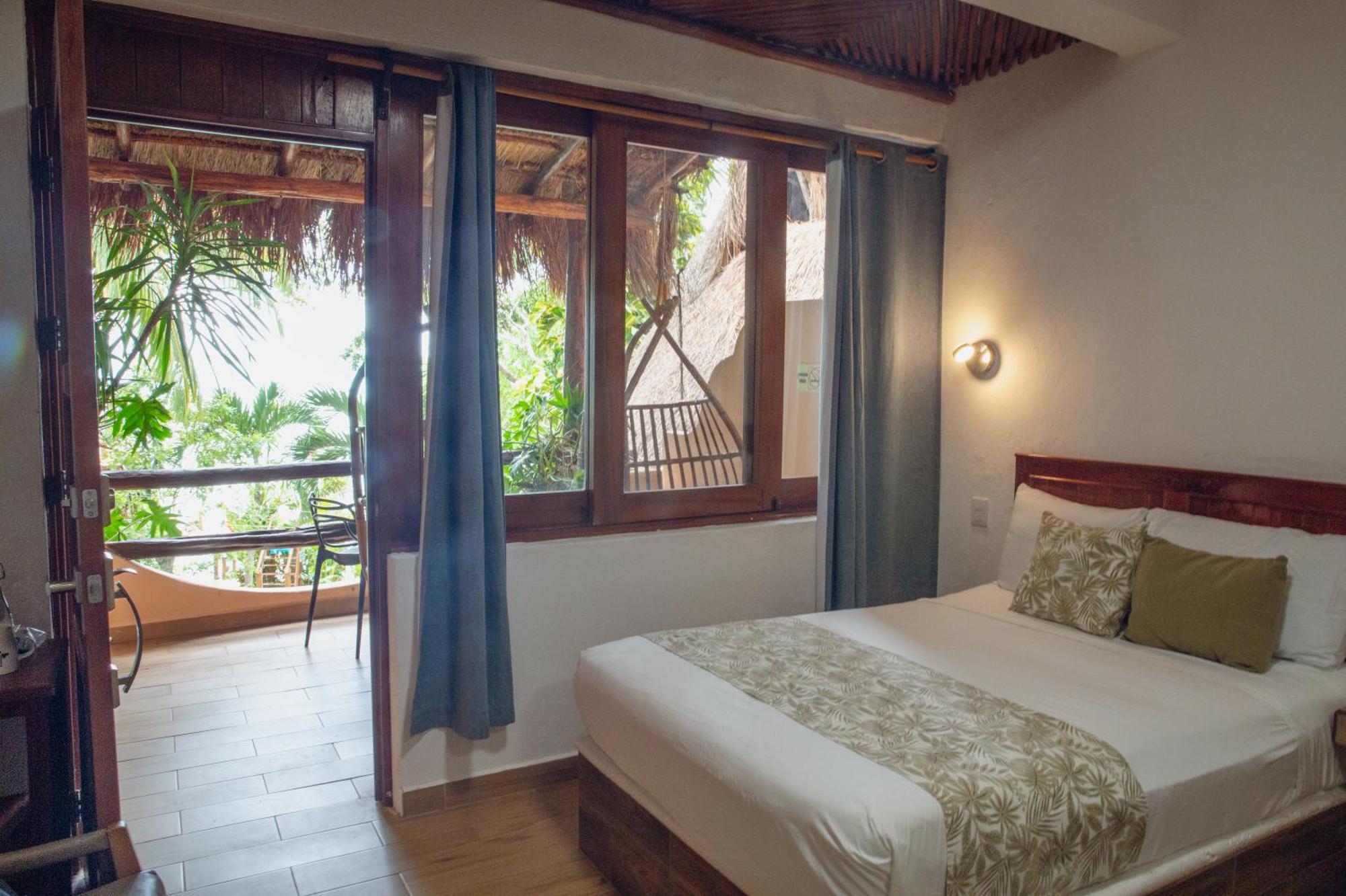 Aluxes Bacalar Hotel Bagian luar foto